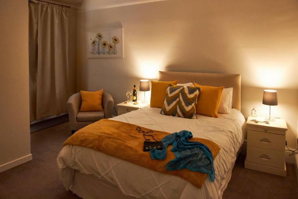 Comfy Big 7 Bedroom Townhouse Гаррогейт Екстер'єр фото